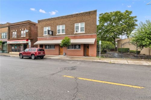 1217 Main St, Niagara Falls, NY, 14301-1161 | Card Image