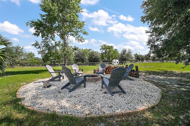 8507 Strawberry Fields Ct, House other with 4 bedrooms, 2 bathrooms and null parking in HOWEY IN THE HILLS FL | Image 5