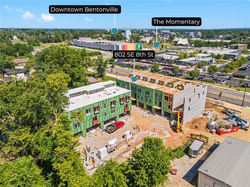 848 Se 8th St, Bentonville, AR, 72712-6410 | Card Image