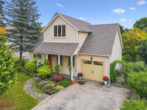 195 Jackson St, Rockwood, ON, N0B2K0 | Card Image