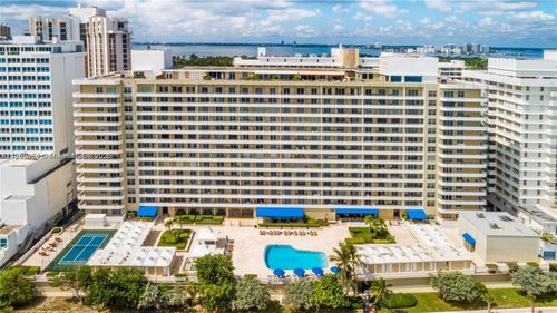 apt-4p-5555 Collins Ave, Miami Beach, FL, 33140-2417 | Card Image