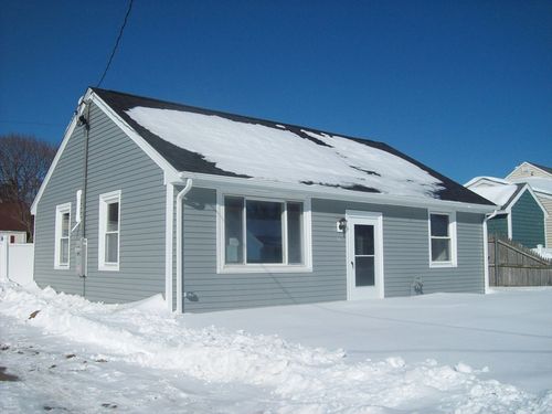 33 Hodges Avenue, Somerset, MA, 02725 | Card Image