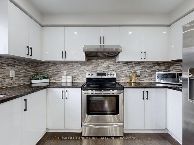 143 Baycliffe Dr, House other with 3 bedrooms, 4 bathrooms and 2 parking in Whitby ON | Image 13