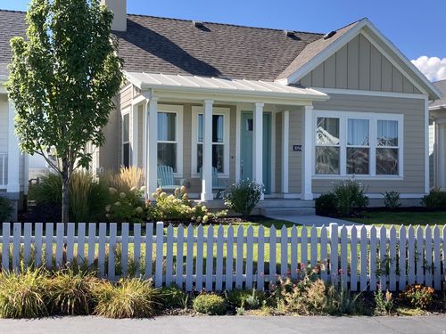 10943 S Kestrel Rise Rd, South Jordan, UT, 84009-6216 | Card Image