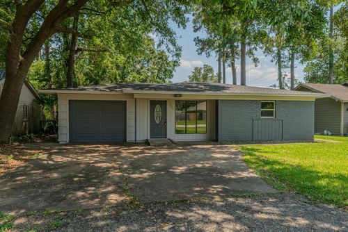 3825 Buckingham Row, Beaumont, TX, 77706-2933 | Card Image