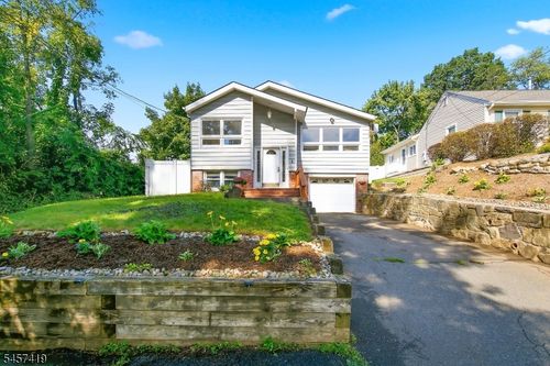 513 Wills Rd, Landing, NJ, 07850-1247 | Card Image