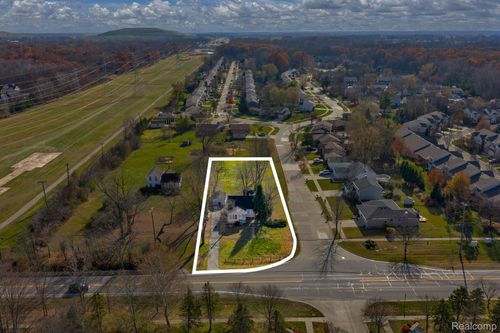42859 Palmer Rd, Canton, MI, 48188-1911 | Card Image