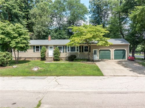 7 Jay Drive, North Kingstown, RI, 02852 | Card Image