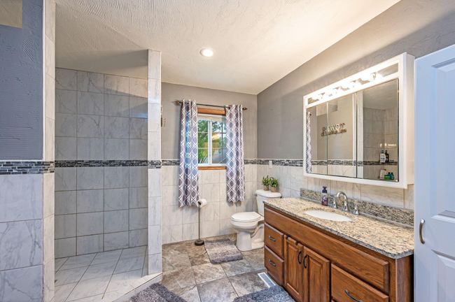 114 N 3rd Ave E Truman MN Kim Kreiss-33.jpg | Image 26