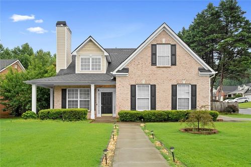 2050 Wildcat Cliffs Way, Lawrenceville, GA, 30043-2976 | Card Image