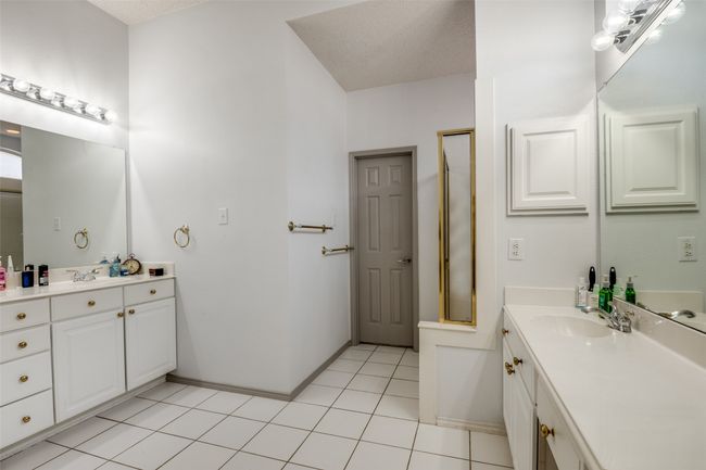 4910 Bayport Cir, House other with 4 bedrooms, 4 bathrooms and null parking in Rowlett TX | Image 11