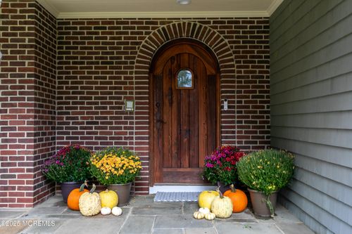 71 Bellevue Ave, Rumson, NJ, 07760-1228 | Card Image