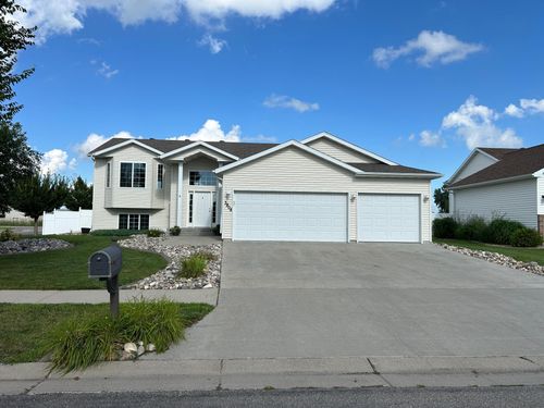 3808 13th St S, Moorhead, MN, 56560-7444 | Card Image