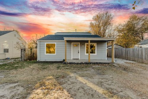 1621 N Grove Ave, Wichita, KS, 67214-2014 | Card Image