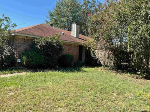 8307 Garrett Dr, Tyler, TX, 75703-5565 | Card Image