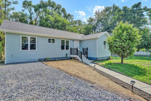 4013 Tennessee Ave Nw, Roanoke, VA, 24017-2613 | Card Image