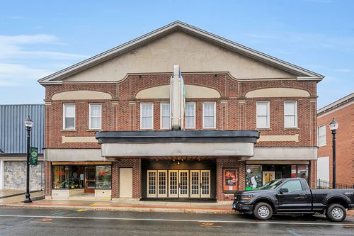 354 Main St, Winsted, CT, 06098-1640 | Card Image