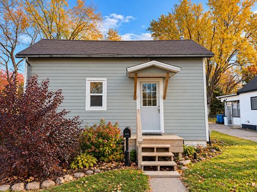 135 Chamberlain St, Rice Lake, WI, 54868-2107 | Card Image