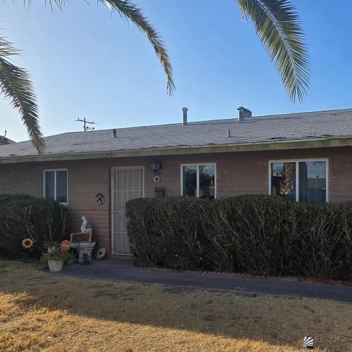 1180 E 26th Pl, Yuma, AZ, 85365-2903 | Card Image