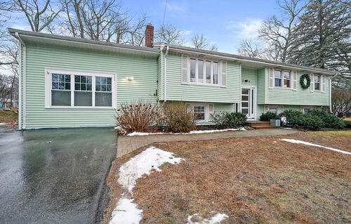26 Sun Valley Dr, Braintree, MA, 02184-5019 | Card Image