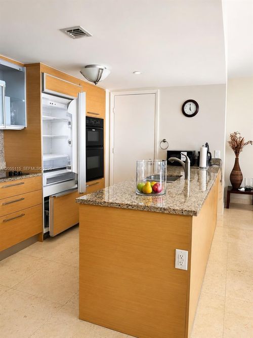 1407-1830 S Ocean Dr, Hallandale Beach, FL, 33009-7696 | Card Image