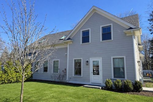 a-202 Washinbgton, Wellesley, MA, 02481 | Card Image