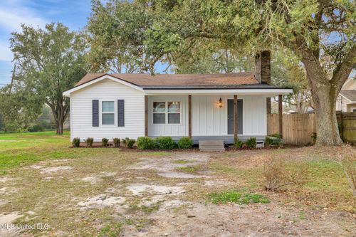 103 Rosemary Ave, Long Beach, MS, 39560-4710 | Card Image