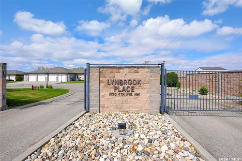 1-1590 4th Ave Nw, Moose Jaw, SK, S6J0A5 | Card Image