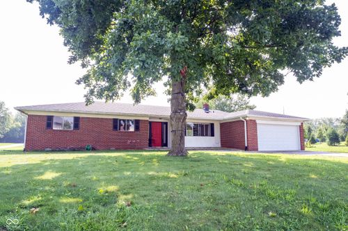 13907 E 117th St, Fishers, IN, 46037-9724 | Card Image