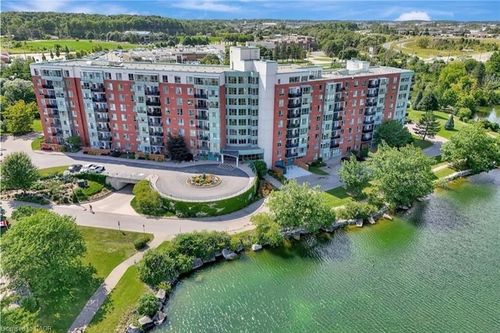 706-30 Blue Springs Dr, Waterloo, ON, N2J4T2 | Card Image