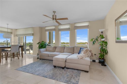 apt-513n-610 W Las Olas Blvd, Fort Lauderdale, FL, 33312-7123 | Card Image