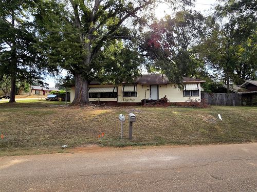 501 Jefferson Pl, Atlanta, TX, 75551-2712 | Card Image