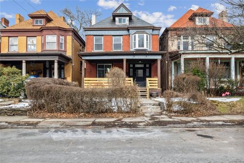 5715 Wellesley Ave, Pittsburgh, PA, 15206-2135 | Card Image