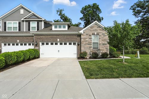 14474 Treasure Creek Ln, Fishers, IN, 46038-0588 | Card Image