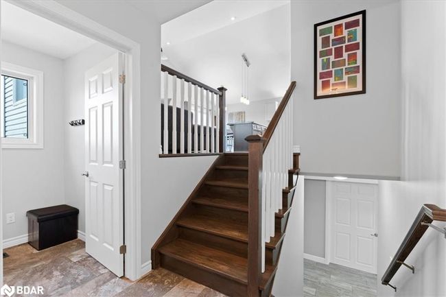 17 Denyes Rd, House other with 4 bedrooms, 3 bathrooms and 12 parking in Plainfield ON | Image 4