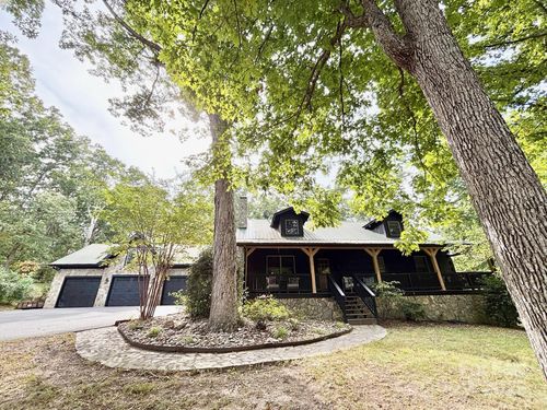 173 Backcreek Ln, Statesville, NC, 28677-8421 | Card Image