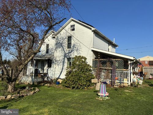 548 Huston St, LOCK HAVEN, PA, 17745-3730 | Card Image