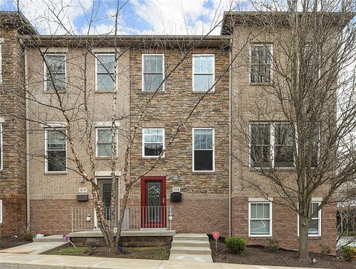 154 Sweetbriar Village Trl, Mt Washington, PA, 15211-1113 | Card Image