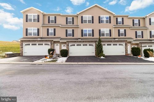 813 Spring Rock Ct, MECHANICSBURG, PA, 17055-6935 | Card Image