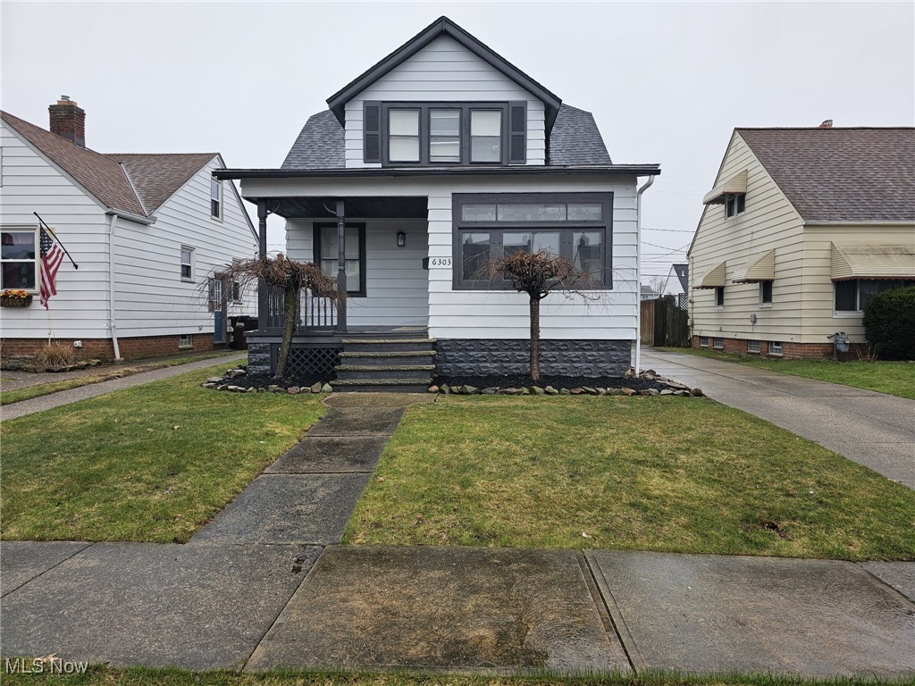 Gilbert Ave, Parma, OH 44129