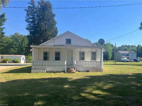 14016 Burwells Bay Rd, Smithfield, VA, 23430-3710 | Card Image