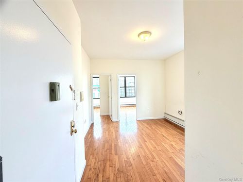 4401 13th Ave, Brooklyn, NY, 11219-3668 | Card Image