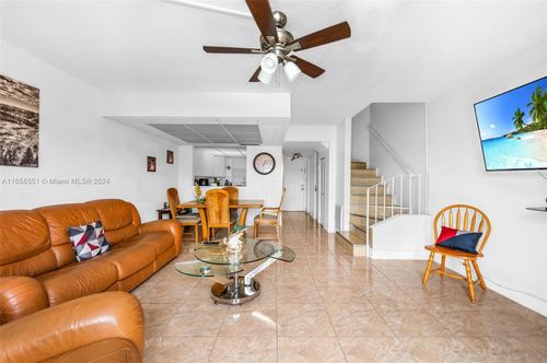 24-6600 W 2nd Ct, Hialeah, FL, 33012 | Card Image