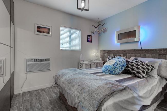 12033 261 St, House other with 4 bedrooms, 3 bathrooms and 8 parking in Maple Ridge BC | Image 30