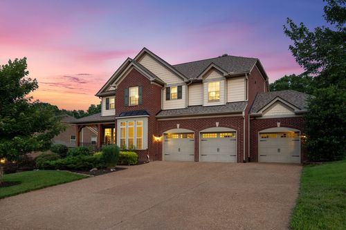1361 Sweetwater Dr, Brentwood, TN, 37027-7872 | Card Image