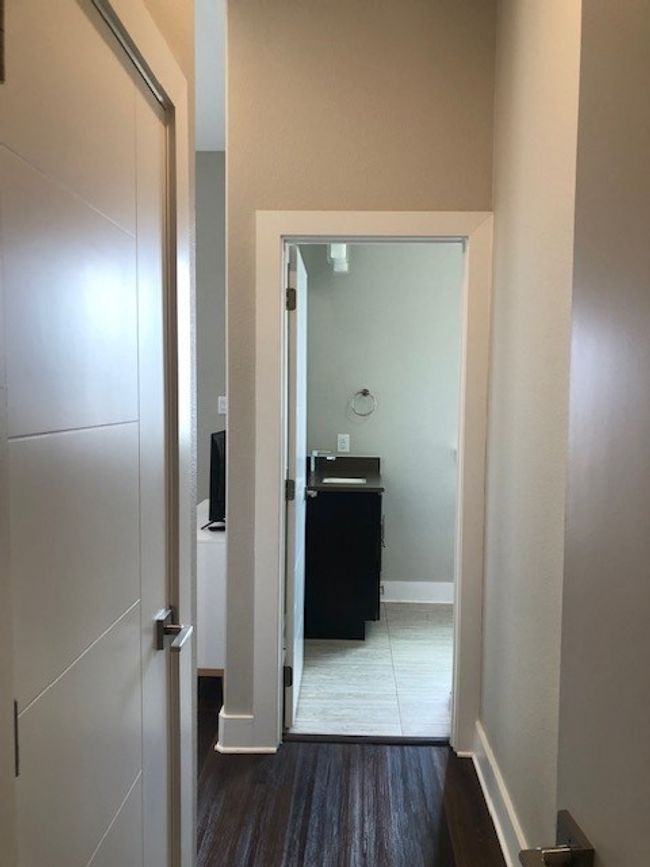 Entry for Primary Bedroom | Image 19