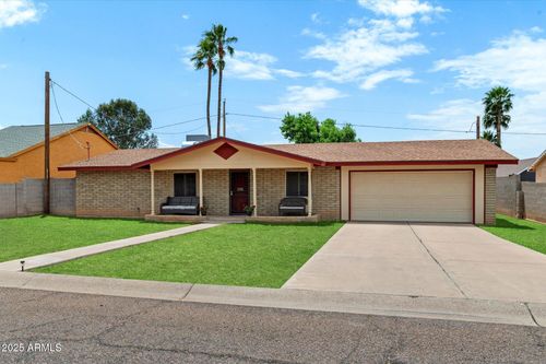 4333 E Desert Cactus St, Phoenix, AZ, 85032-1423 | Card Image