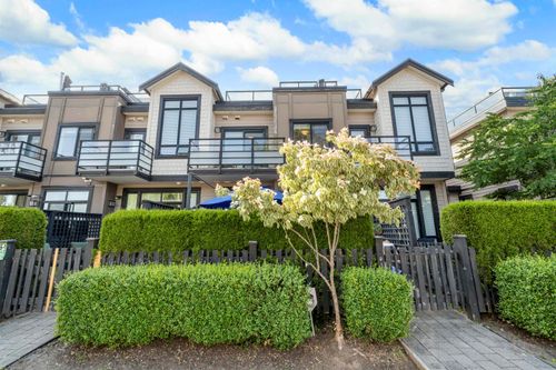 8-100 Wood St, New Westminster, BC, V3M0H6 | Card Image