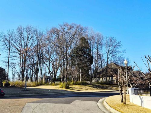 2447 Sanders Ridge Dr, Germantown, TN, 38138 | Card Image