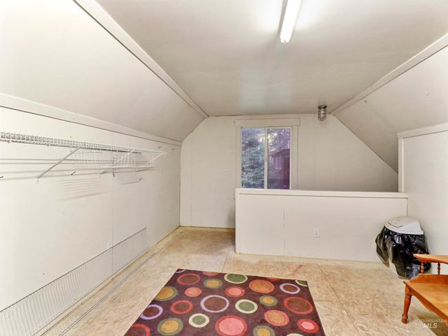Additional living space with lofted ceiling | Image 41